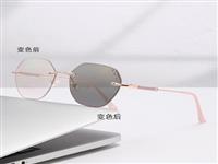 60019 Luxury Men's Gradient Shade Sunglasses Frameless Square Cut Blue Lens With Silver Frame Fashion Metal New Style