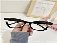 2024 New European American Style Solid Irregular Cat's Eye Pearl Embellishment Anti-blue Light Flat Mirror For Myopia Glasses